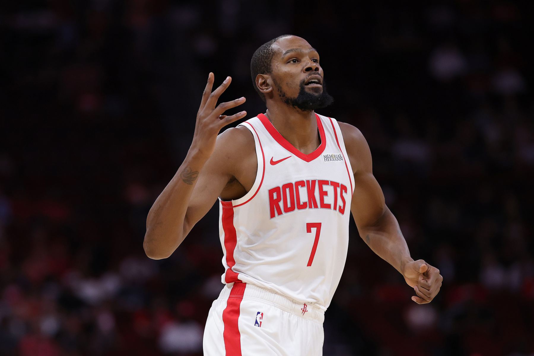 KD: ผลงานที่โดดเด่นของ James, Curry, Harden และผู้เล่นรุ่นเก๋าคนอื่นๆ เป็นแรงบันดาลใจให้ฉันอดทน